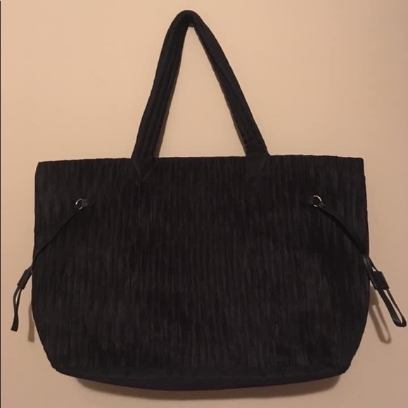 NWT Victoria’s Secret X-Large Shoulder Tote Bag! - Picture 3 of 10